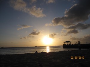 waikiki-beach-sunset