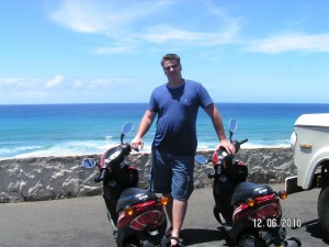 2 moped rentals at diamond head
